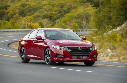Xả hàng Honda giảm giá Accord tới 150 triệu đồng